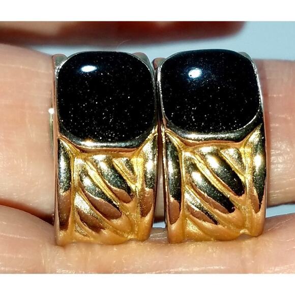 Weekender Gold Tone Clip Earrings Black Lucite Stones Butterfly Mark Vintage - Picture 9 of 10